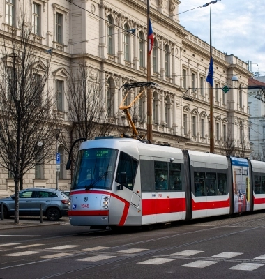 Tramvaj 13T