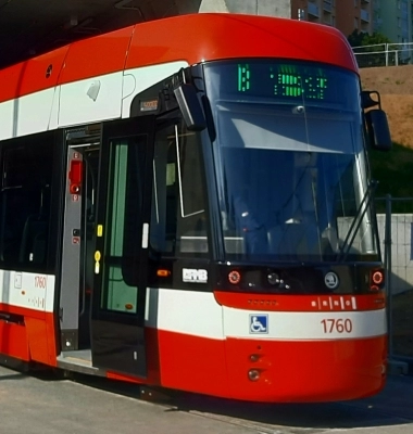 tramvaj škoda forcity smart